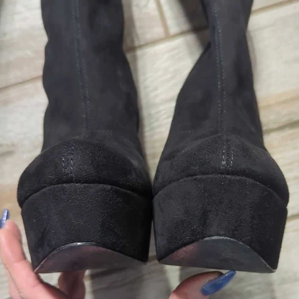 GUESS Cristy Black Faux Suede Thigh High Platform Boots Size 9M